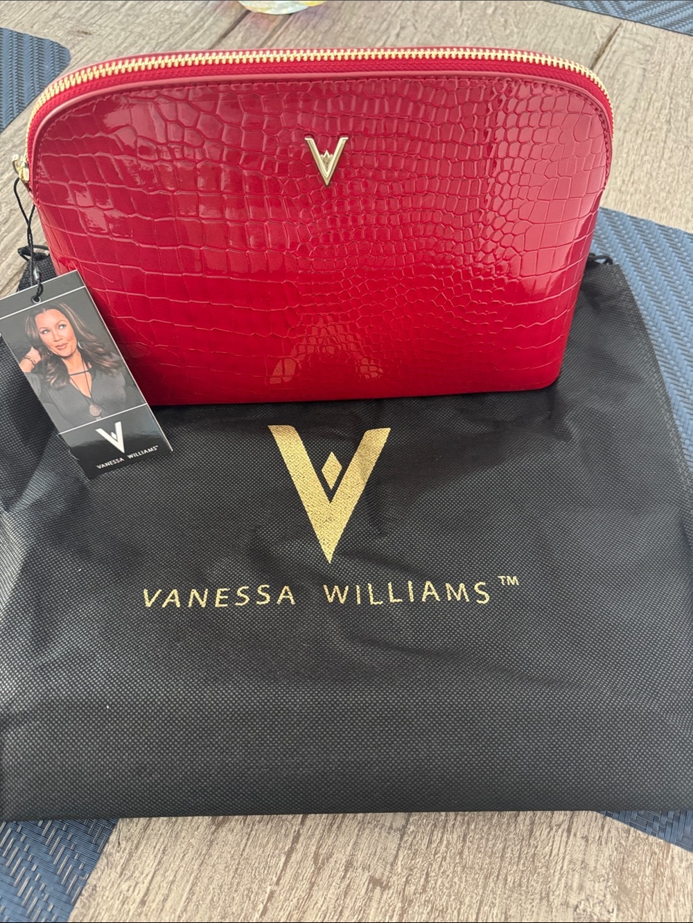 New Vanessa Williams Red Crocodile-Embossed Cosmetic Case / Clutch NWT